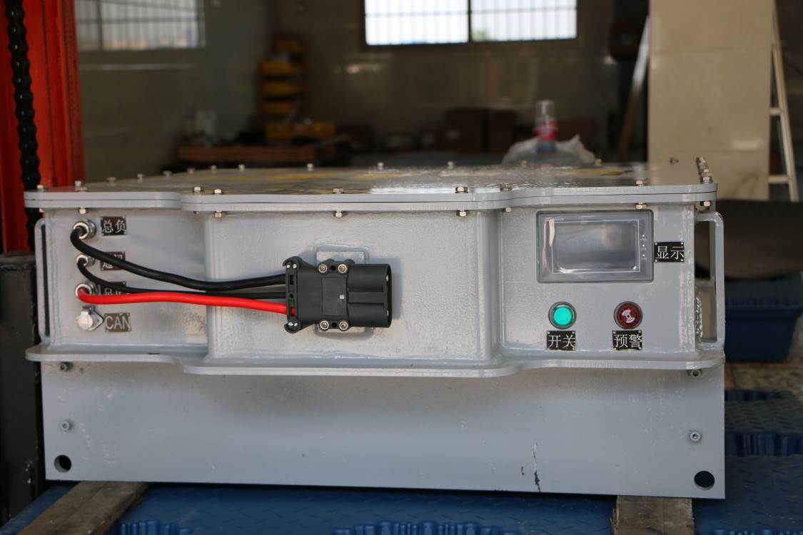 煤矿中电机车锂电池为什么适用磷酸铁锂电池?