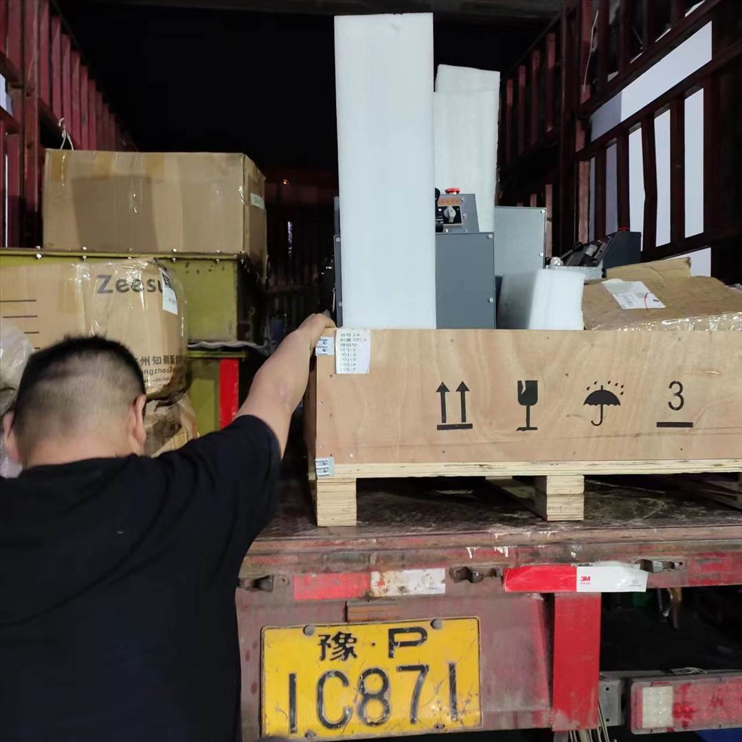 电机车锂电池发货